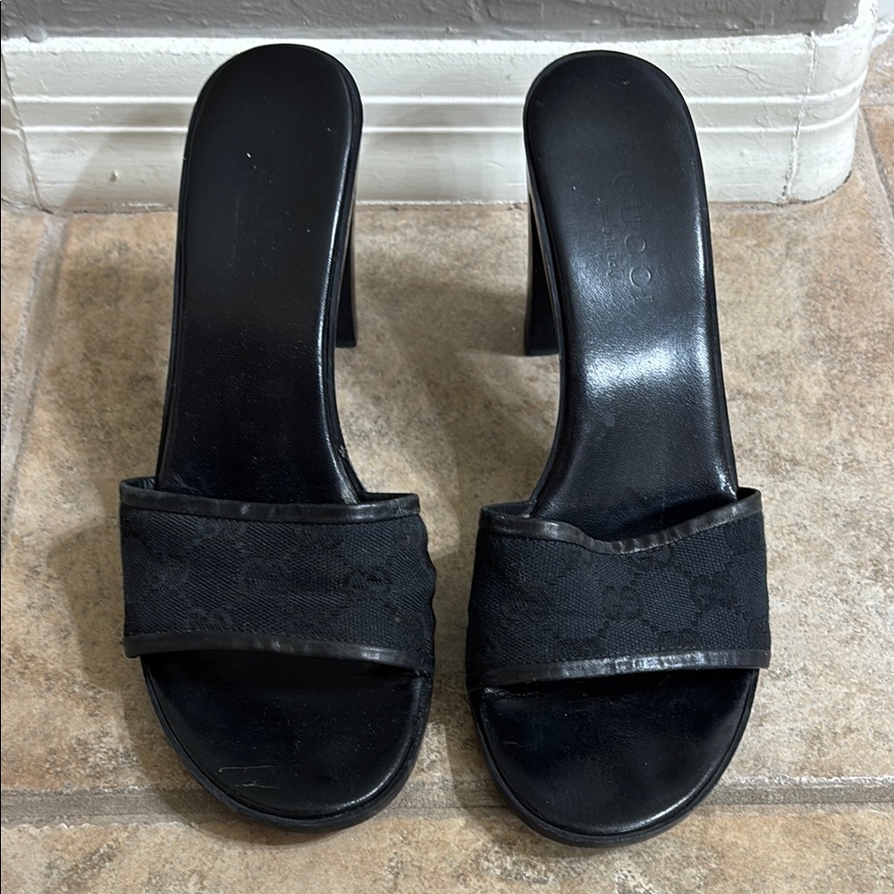Women's Black Slide Sandals